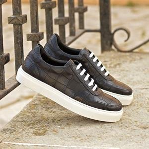Trainer